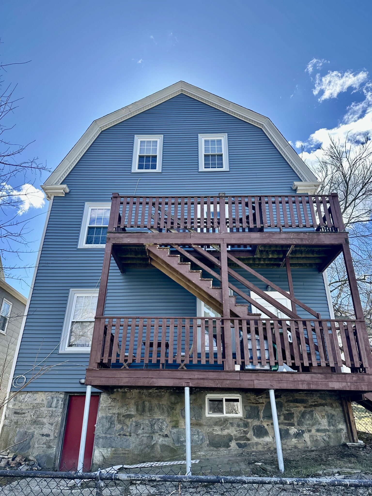 5 bed, 2 bath apartment for rent at 135 Nonantum Unit 2, Brighton — photo 31 of 32