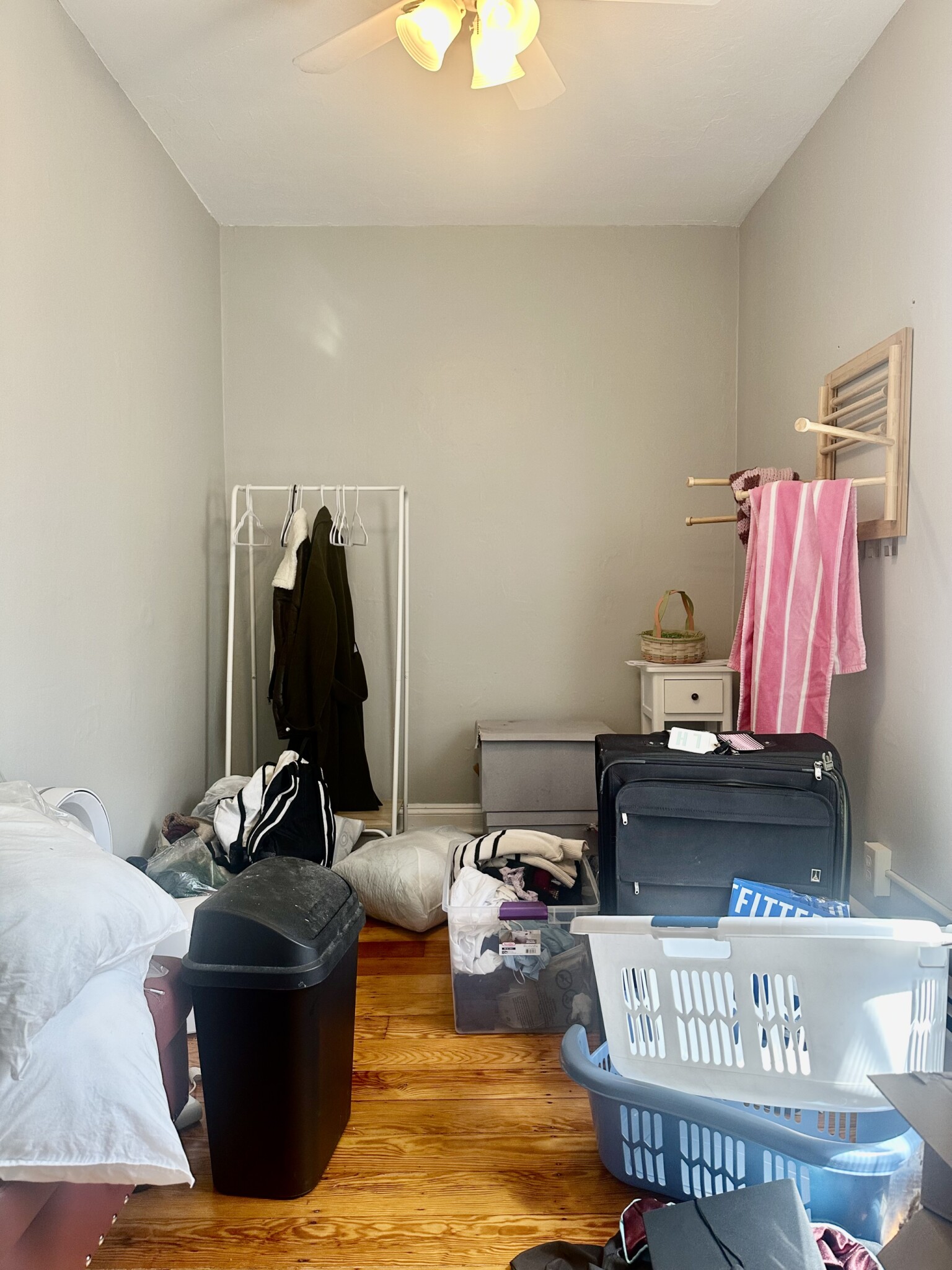 5 bed, 2 bath apartment for rent at 135 Nonantum Unit 2, Brighton — photo 7 of 32