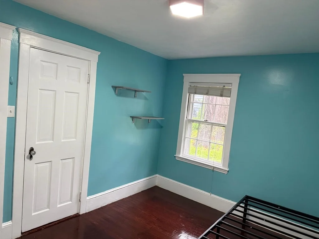 2 bed, 1 bath apartment for rent at 135 Pearl St, Lawrence — photo 8 of 11