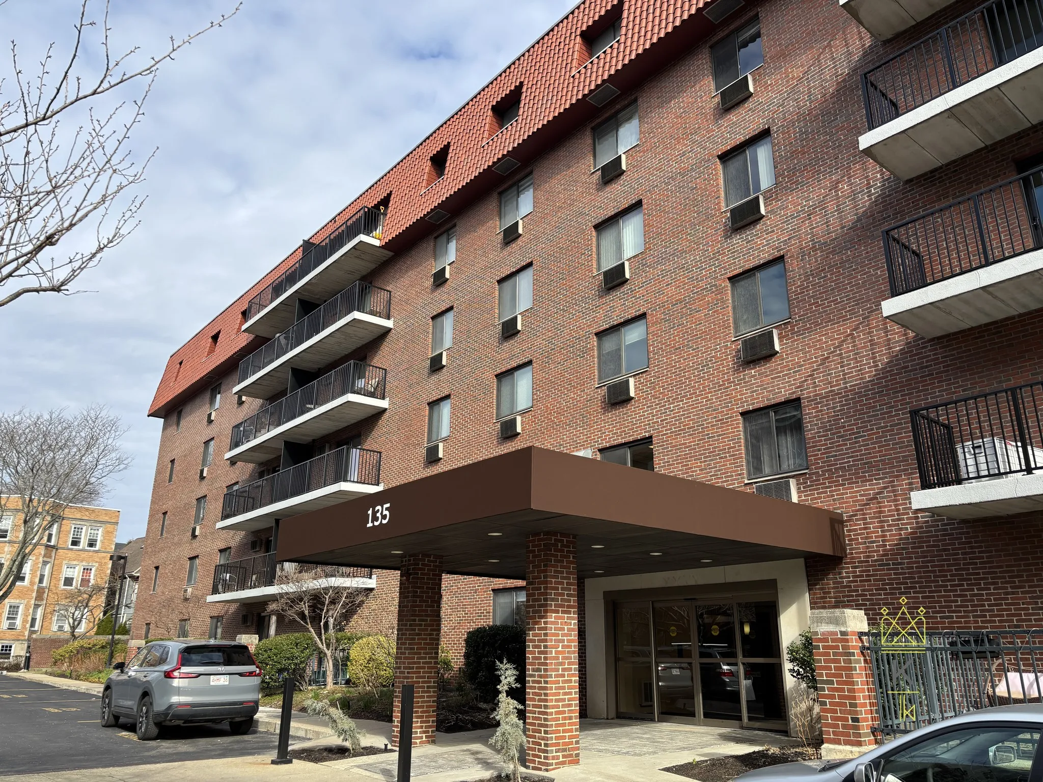 1 bed, 1.5 bath apartment for rent at 135 Pleasant St Unit 207, North Brookline — photo 8 of 17