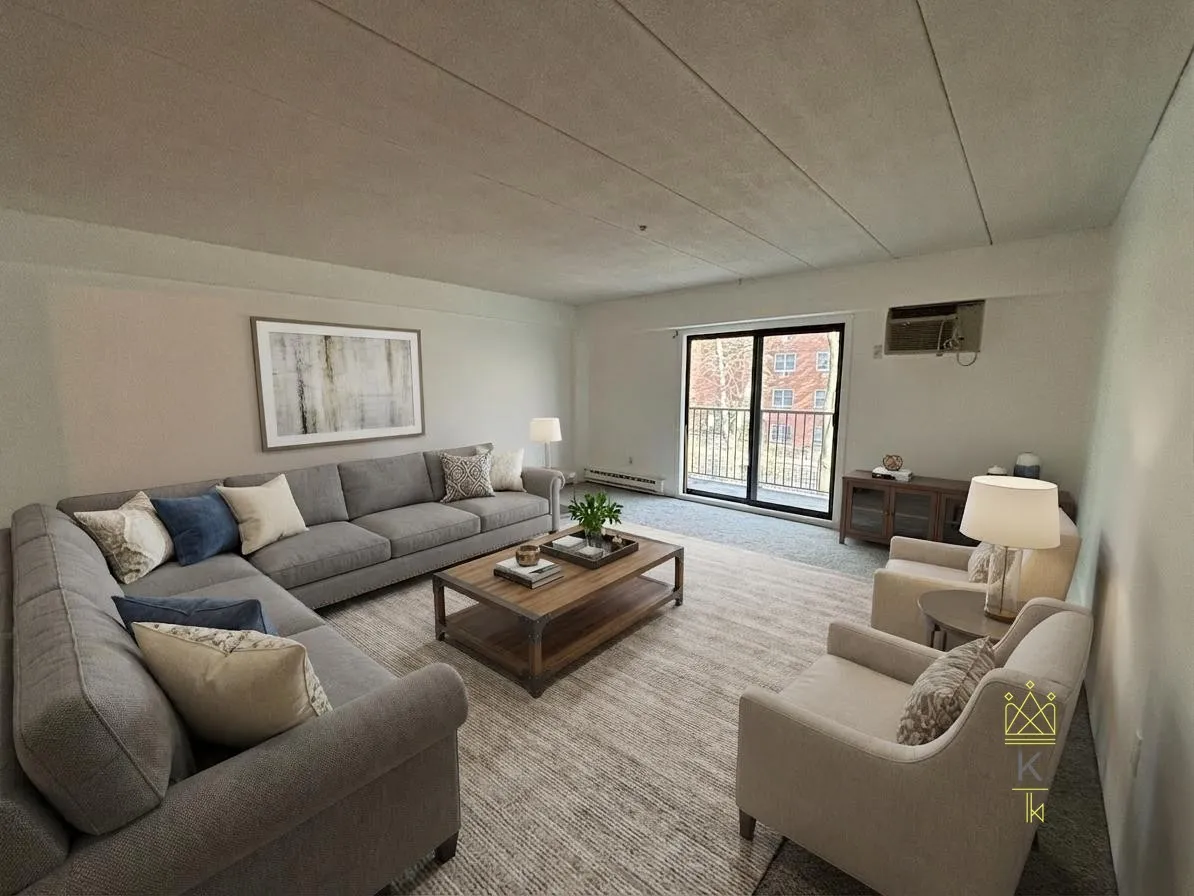 1 bed, 1.5 bath apartment for rent at 135 Pleasant St Unit 207, North Brookline