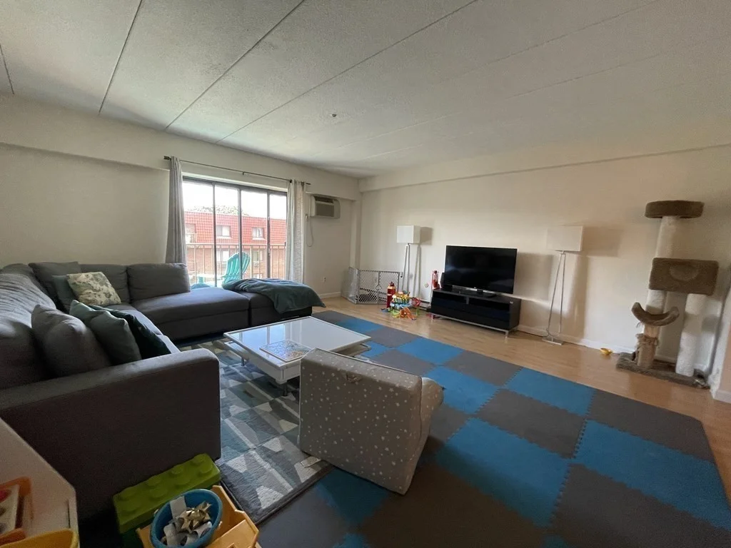 2 bed, 2 bath apartment for rent at 135 Pleasant St Unit 601, Coolidge Corner — photo 3 of 22