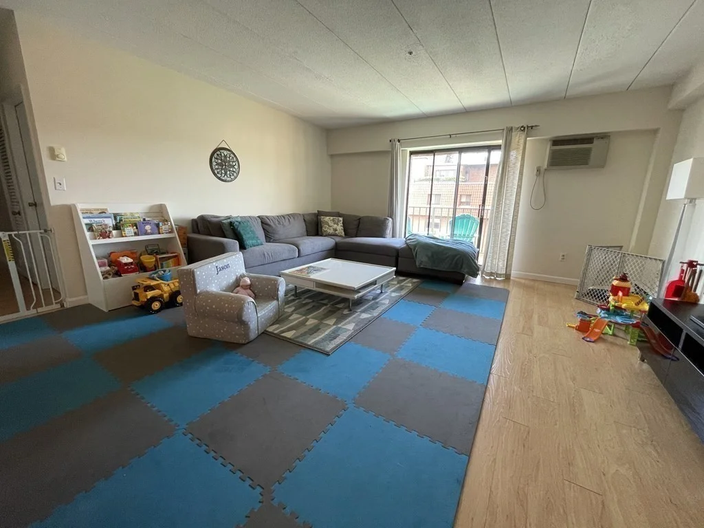 2 bed, 2 bath apartment for rent at 135 Pleasant St Unit 601, Coolidge Corner — photo 2 of 22
