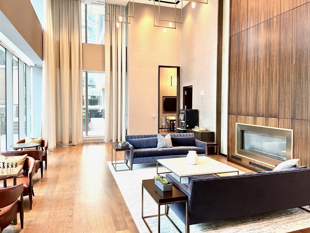 2 bed, 2 bath apartment for rent at 135 Seaport Blvd Unit 1105, Seaport District — photo 31 of 34