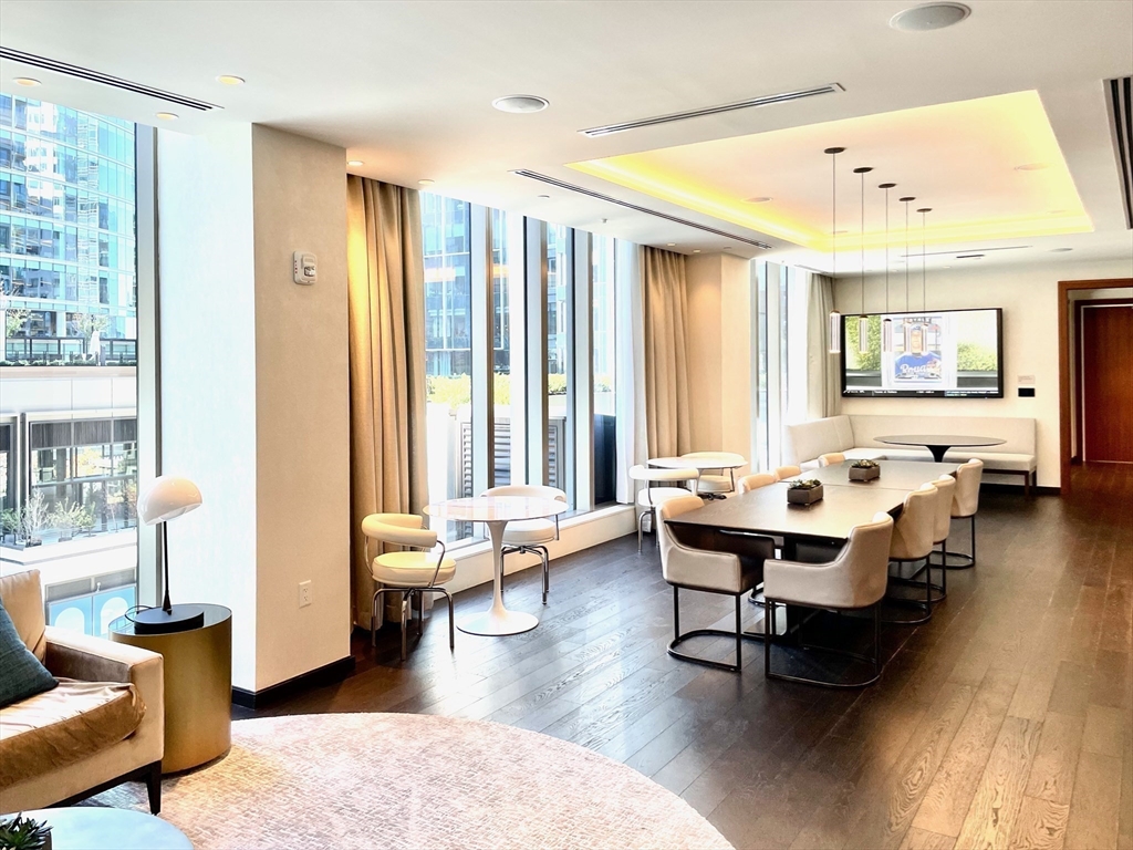 2 bed, 2 bath apartment for rent at 135 Seaport Blvd Unit 1105, Seaport District — photo 28 of 34