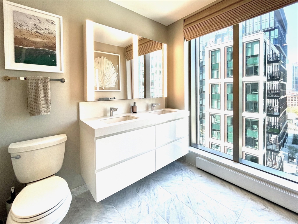 2 bed, 2 bath apartment for rent at 135 Seaport Blvd Unit 1105, Seaport District — photo 8 of 34