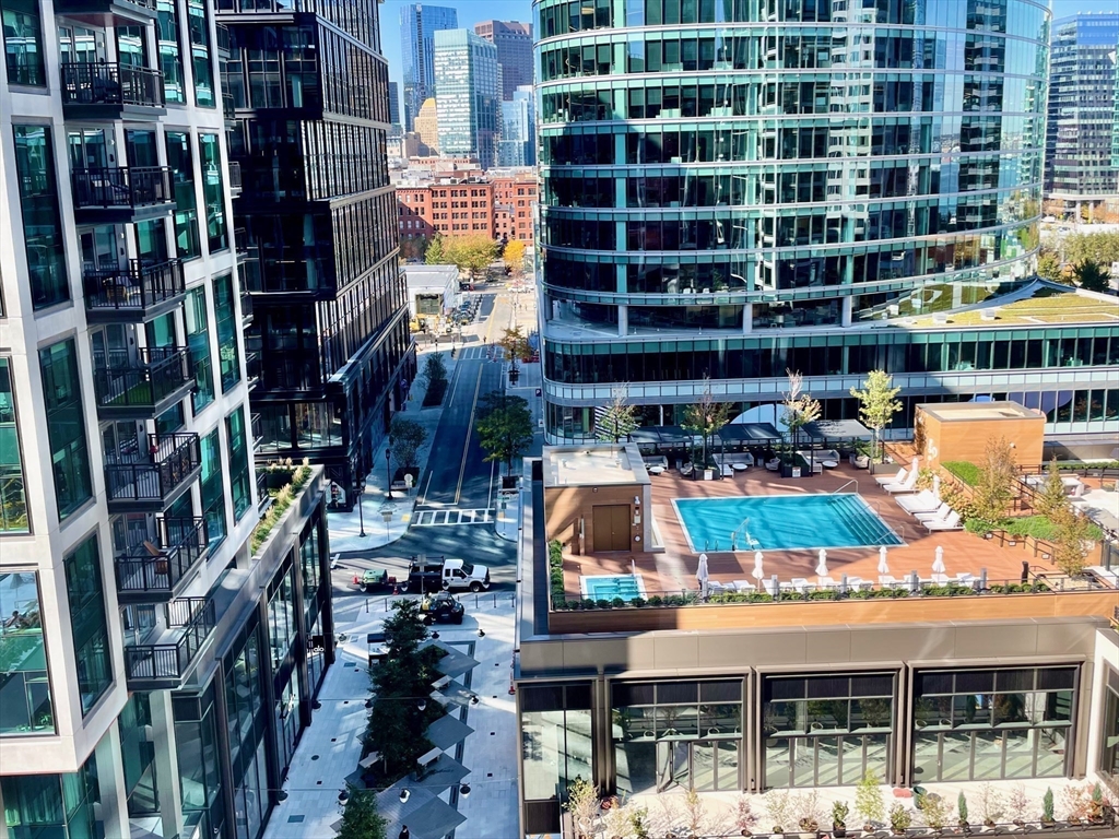 2 bed, 2 bath apartment for rent at 135 Seaport Blvd Unit 1105, Seaport District — photo 14 of 34
