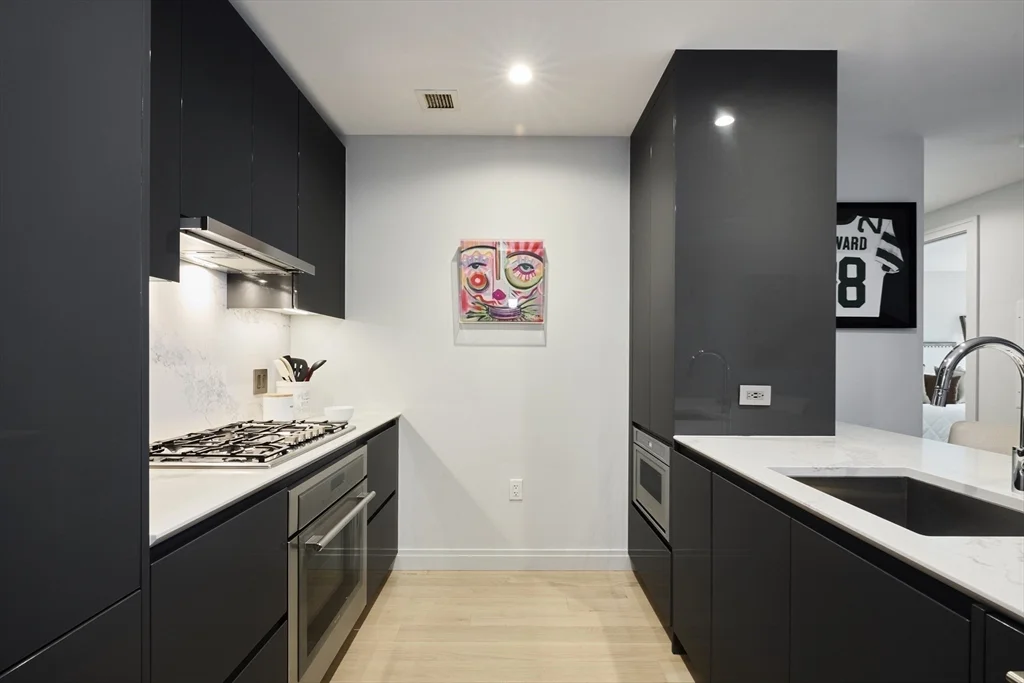 2 bed, 2 bath apartment for rent at 135 Seaport Blvd Unit 1109, Seaport District — photo 6 of 35