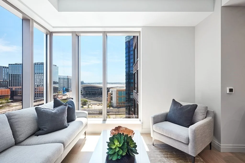 1 bed, 1 bath apartment for rent at 135 Seaport Blvd Unit 1116, Boston
