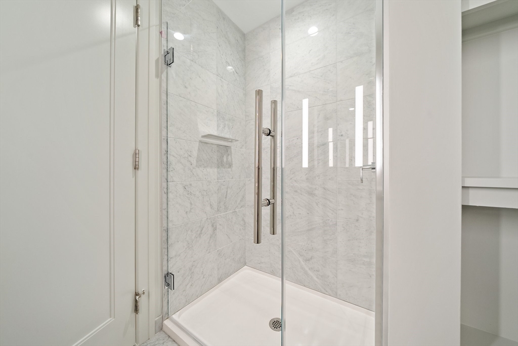 1 bed, 1 bath apartment for rent at 135 Seaport Blvd Unit 1703, Seaport District — photo 15 of 31