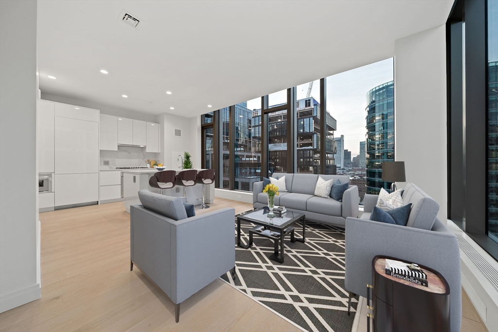 1 bed, 1 bath apartment for rent at 135 Seaport Blvd Unit 1703, Seaport District — photo 6 of 31