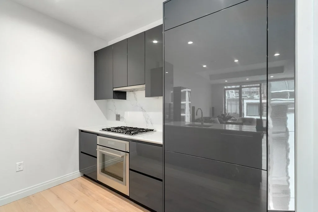 2 bed, 2 bath apartment for rent at 135 Seaport Blvd Unit 1901, Seaport District — photo 5 of 14