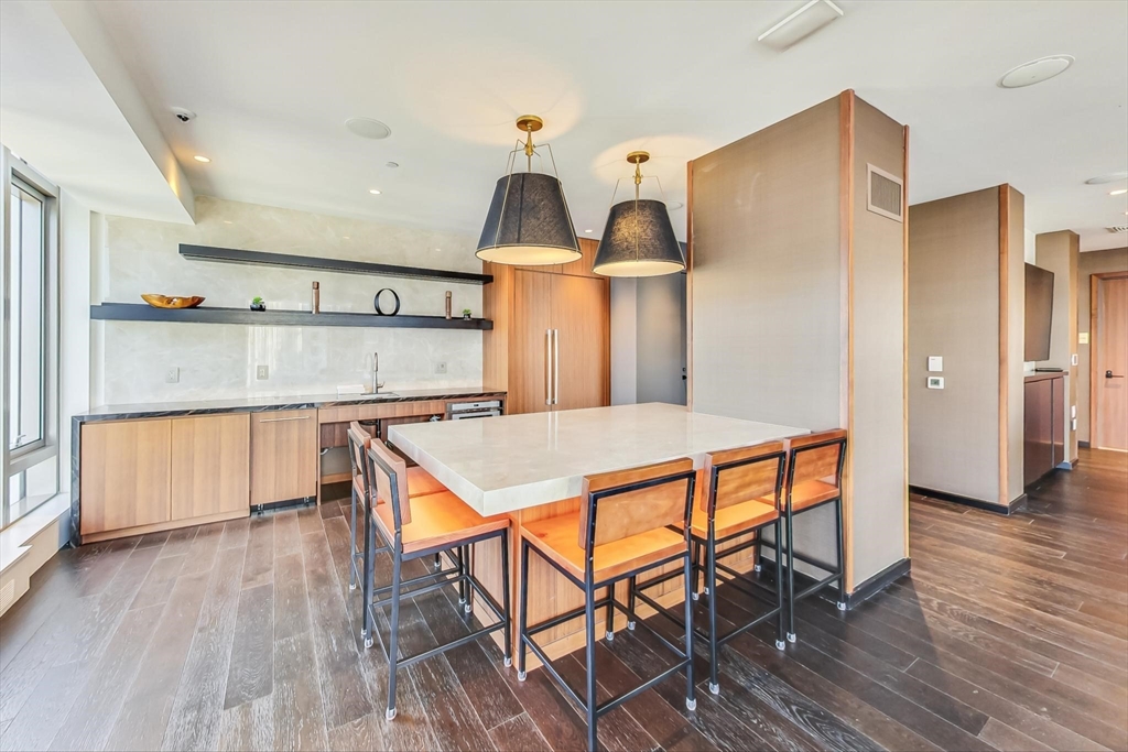 1 bed, 1 bath apartment for rent at 135 Seaport Blvd Unit 532, Seaport District — photo 30 of 42
