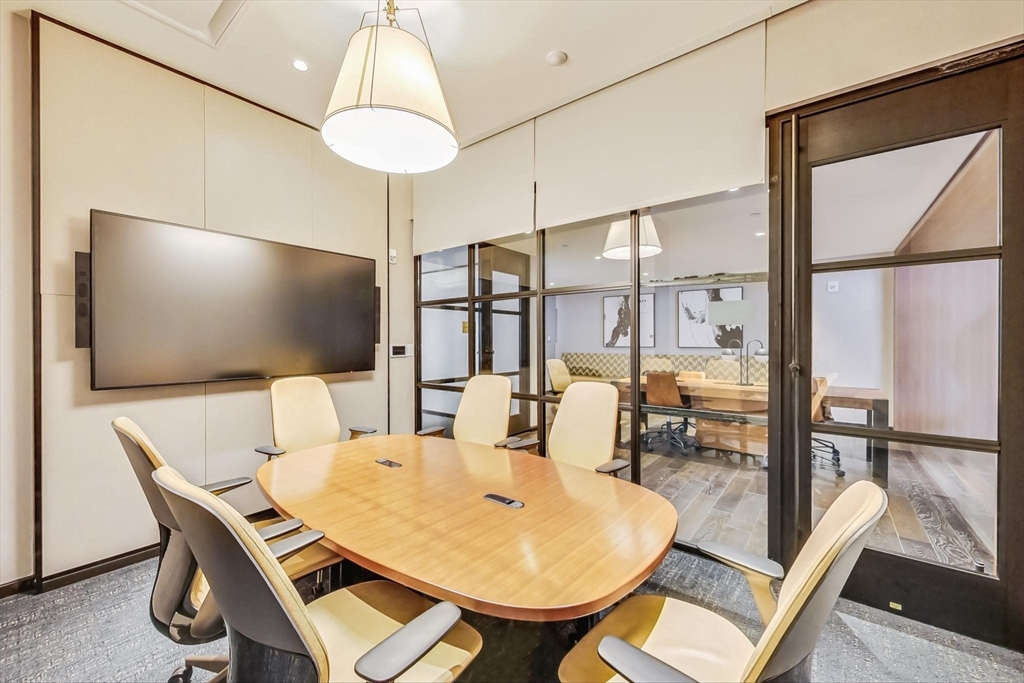 1 bed, 1 bath apartment for rent at 135 Seaport Blvd Unit 532, Seaport District — photo 24 of 42