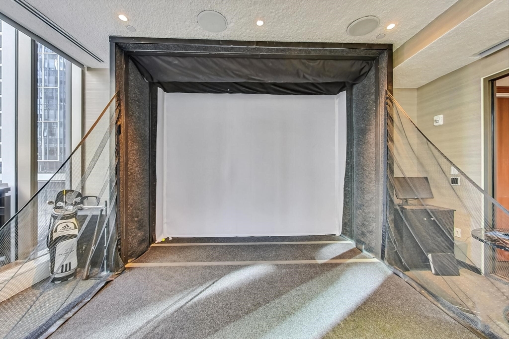 1 bed, 1 bath apartment for rent at 135 Seaport Blvd Unit 532, Seaport District — photo 35 of 42