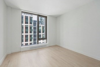 1 bed, 1 bath apartment for rent at 135 Seaport Blvd Unit 811, Boston — photo 8 of 24