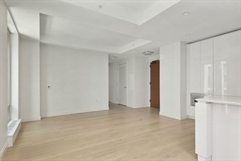 1 bed, 1 bath apartment for rent at 135 Seaport Blvd Unit 811, Boston — photo 6 of 24