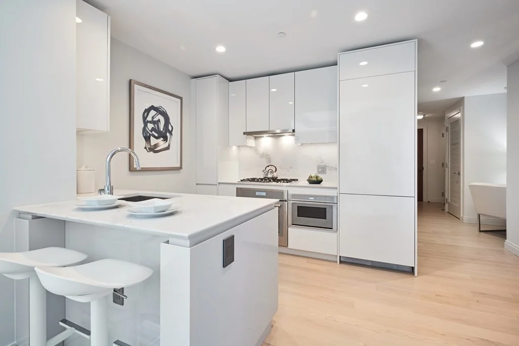 1 bed, 1 bath apartment for rent at 135 Seaport Blvd Unit 908, South Boston — photo 2 of 22