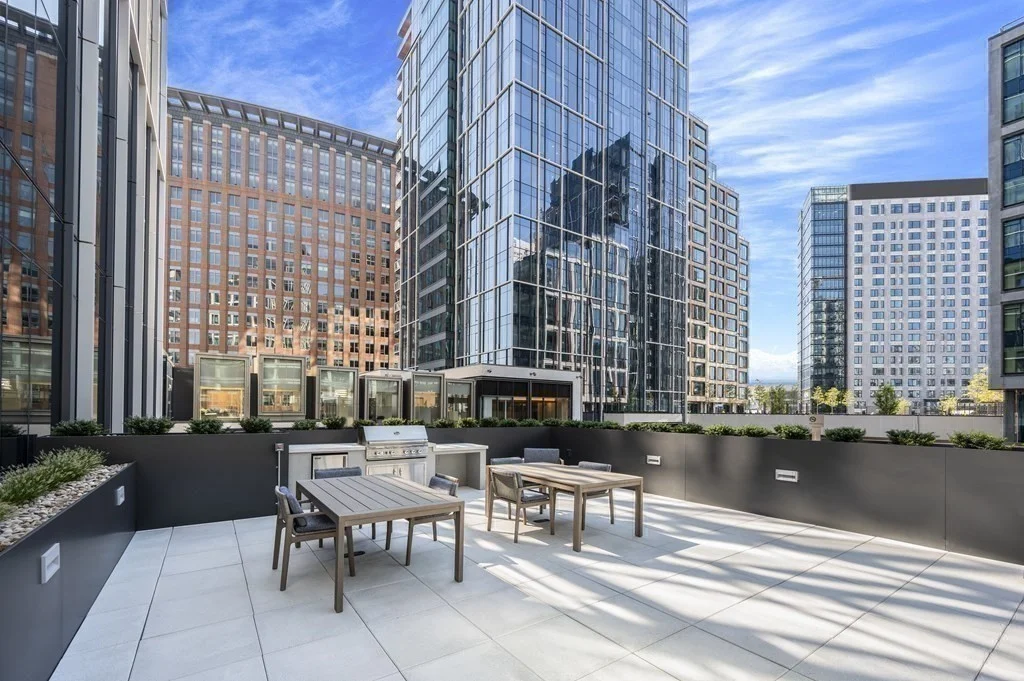 1 bed, 1 bath apartment for rent at 135 Seaport Blvd Unit 908, South Boston — photo 18 of 22