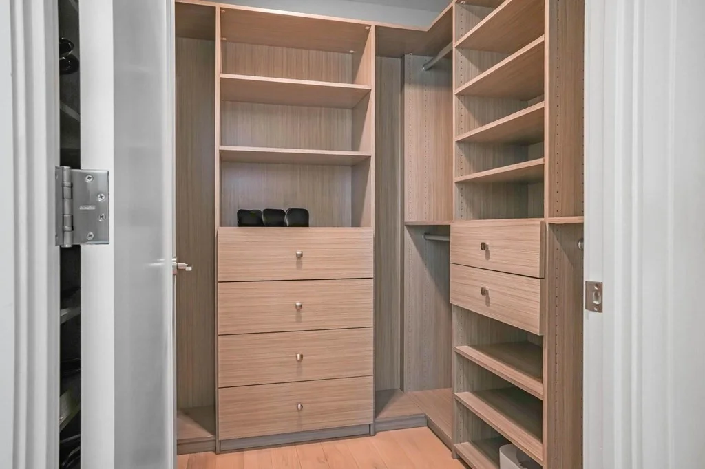 2 bed, 2 bath apartment for rent at 135 Seaport Boulevard Unit 920, Seaport District — photo 8 of 21