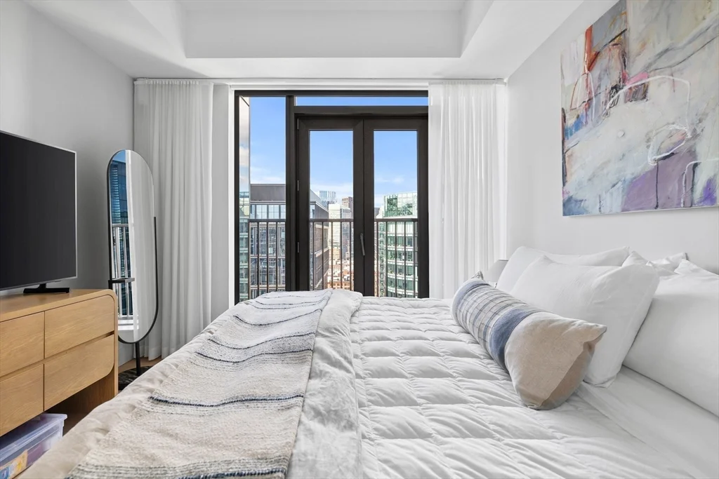 2 bed, 2 bath apartment for rent at 135 Seaport Boulevard Unit PH1C, Seaport District — photo 12 of 21