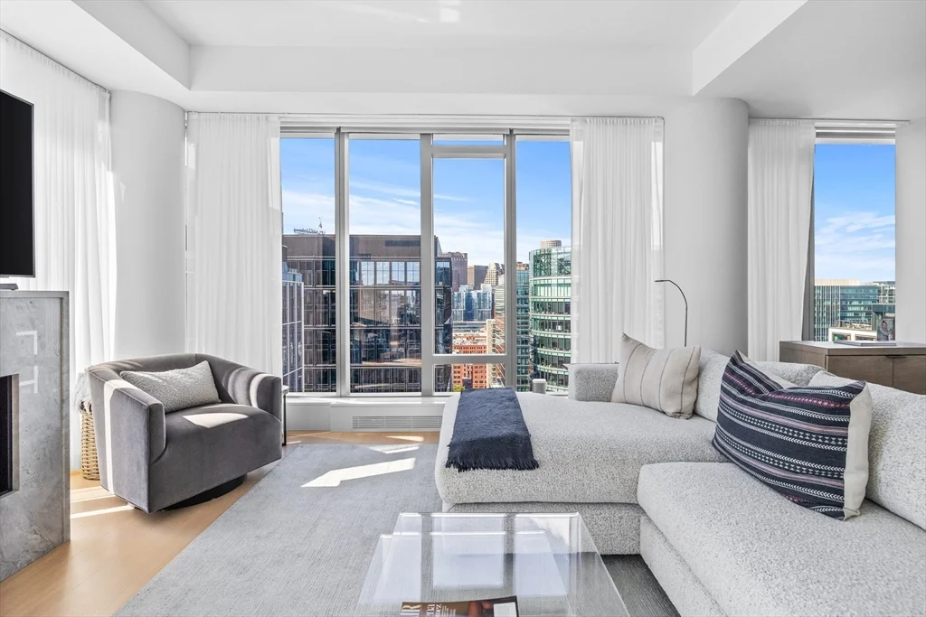 2 bed, 2 bath apartment for rent at 135 Seaport Boulevard Unit PH1C, Seaport District — photo 5 of 21