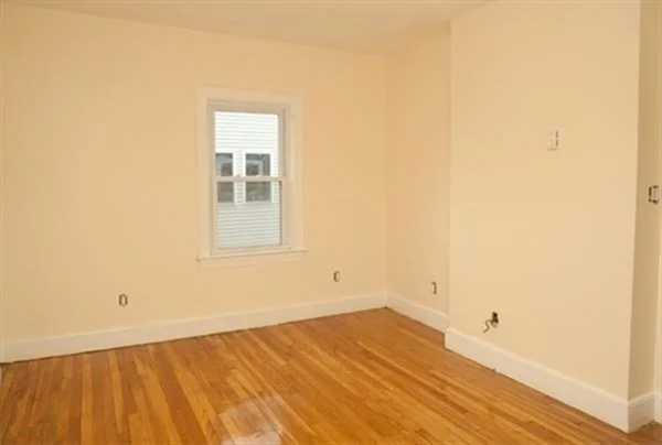 2 bed, 1 bath apartment for rent at 135 Sydney St Unit 1, Dorchester — photo 6 of 6