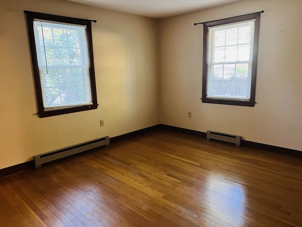 3 bed, 2 bath apartment for rent at 135 Walker Pond Rd, Sturbridge — photo 8 of 16