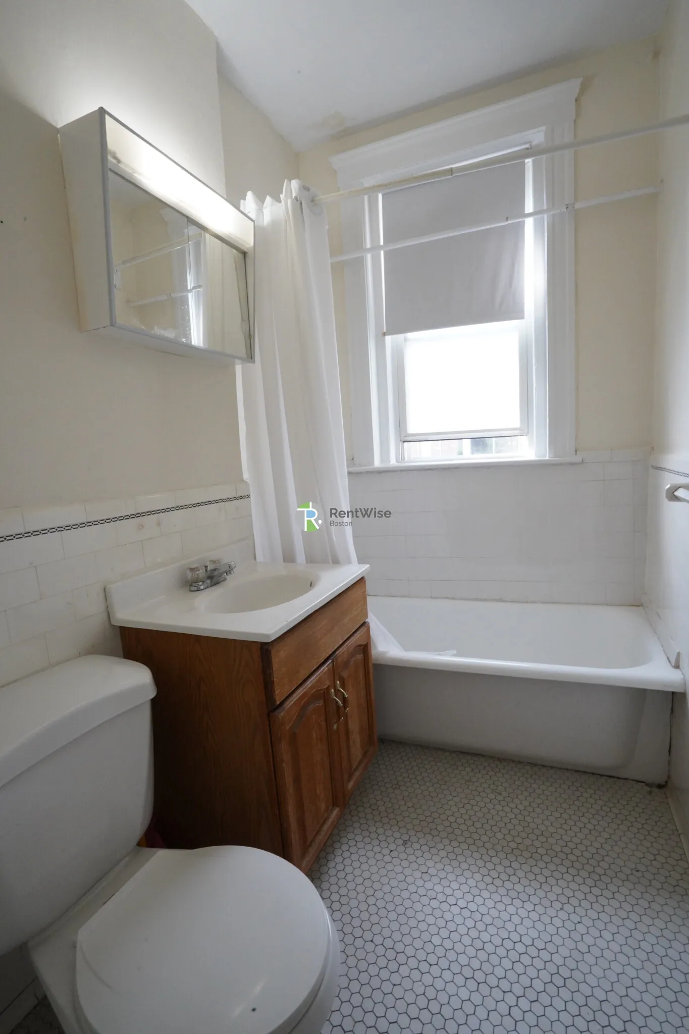 1 bed, 1 bath apartment for rent at 135 Washington St Unit 24, Brighton — photo 11 of 12