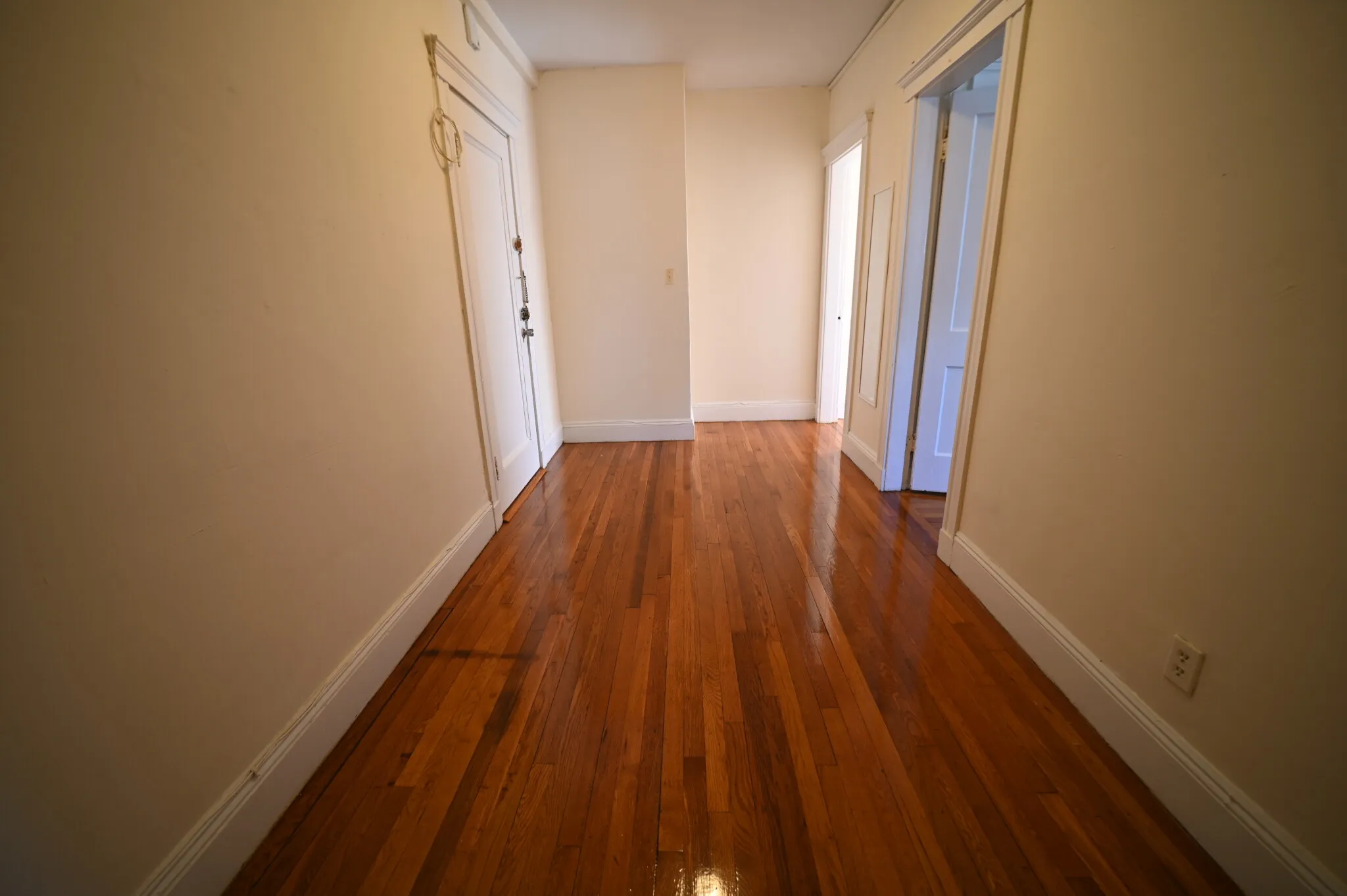 2 bed, 1 bath apartment for rent at 135 Washington St Unit 43, Brighton — photo 1 of 15