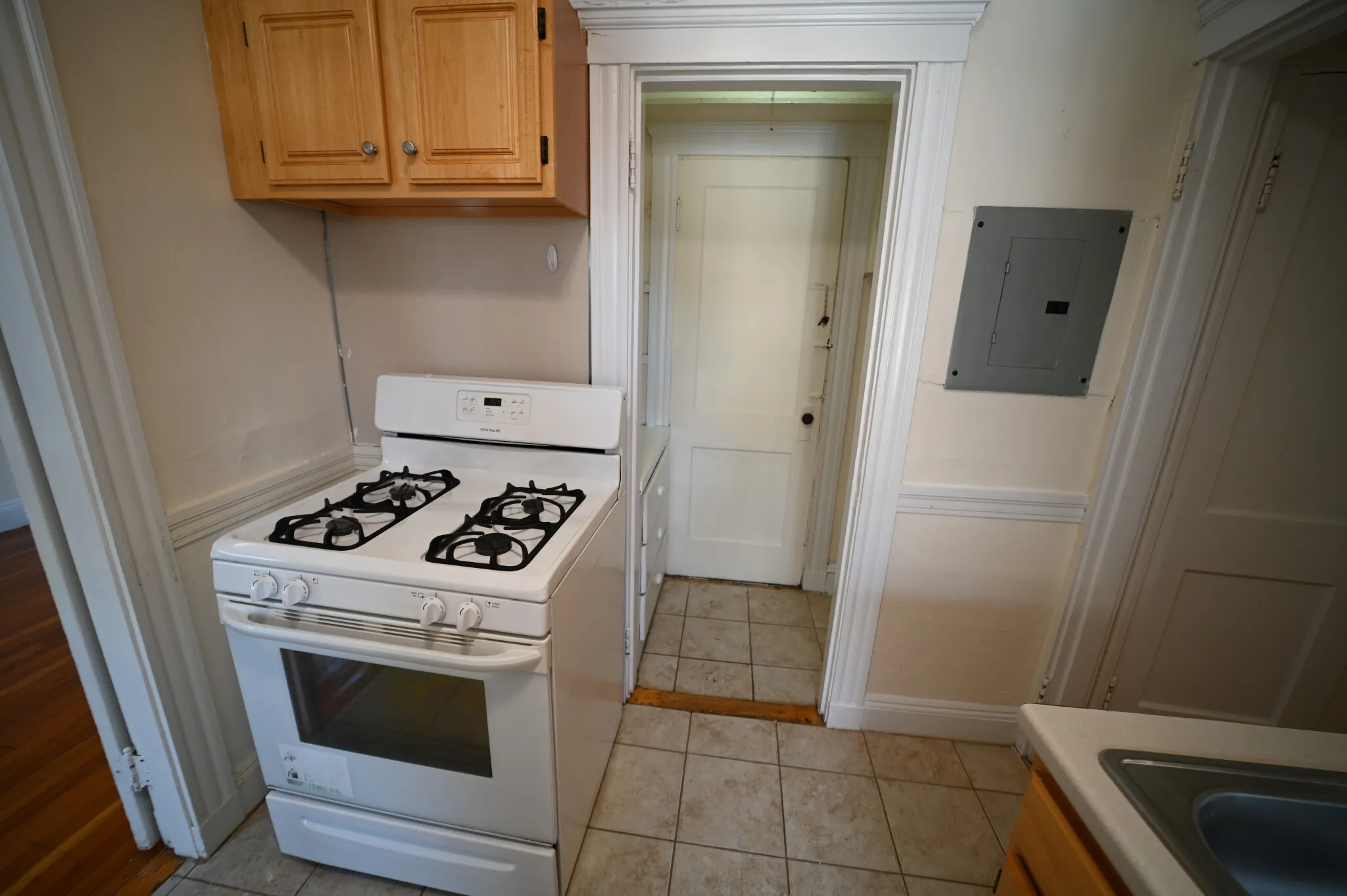 2 bed, 1 bath apartment for rent at 135 Washington St Unit 43, Brighton — photo 12 of 15