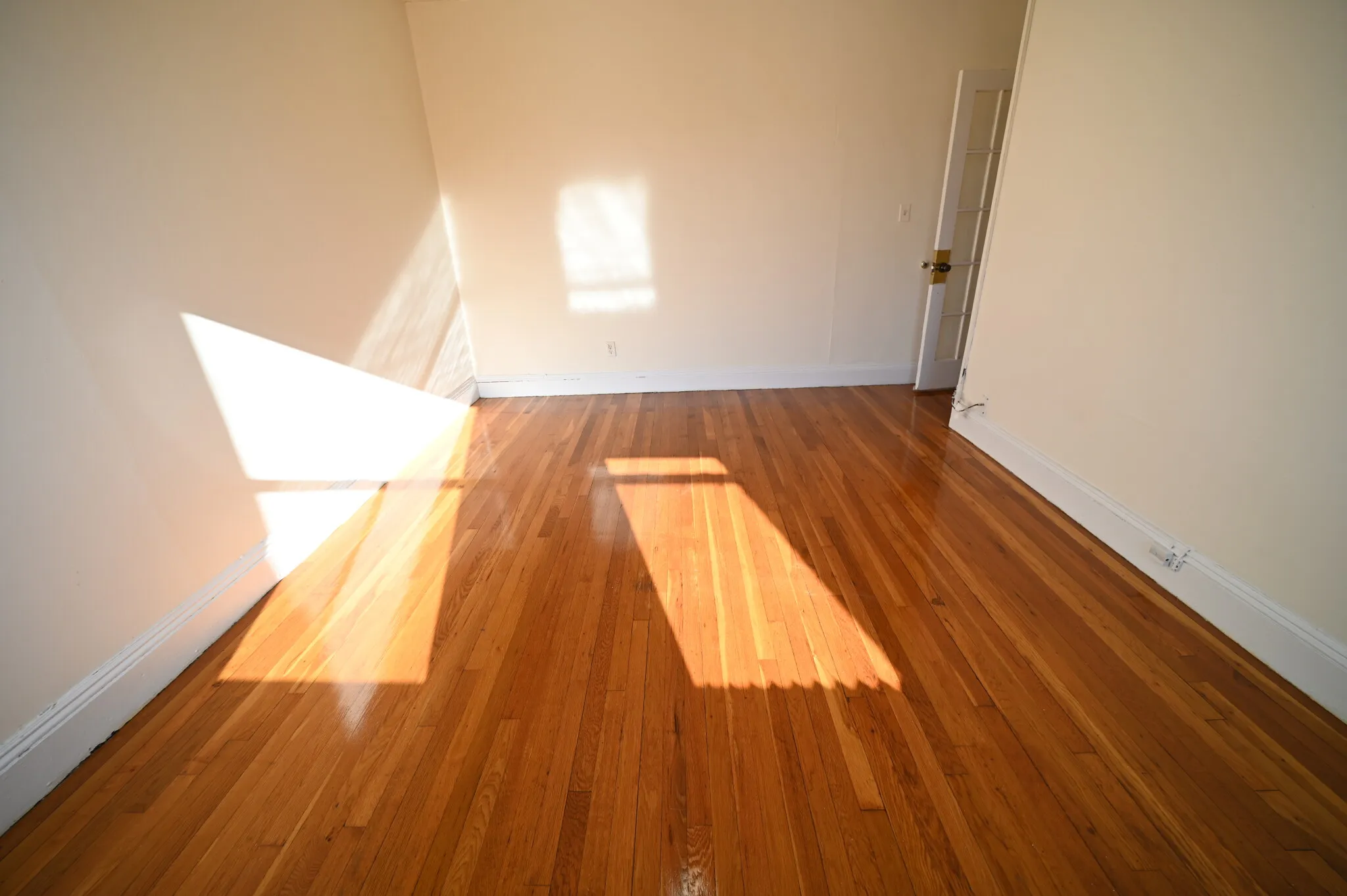2 bed, 1 bath apartment for rent at 135 Washington St Unit 43, Brighton — photo 3 of 15