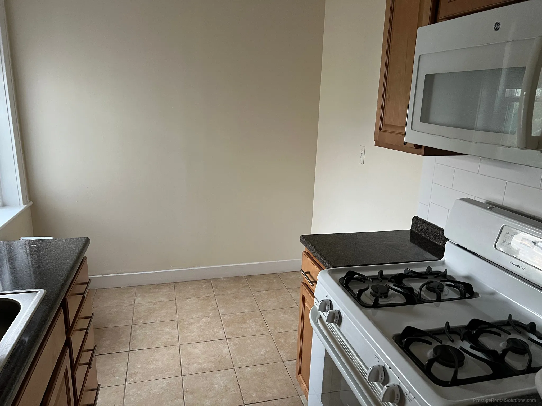 1 bed, 1 bath apartment for rent at 135 Washington St Unit 56, Brighton — photo 4 of 8