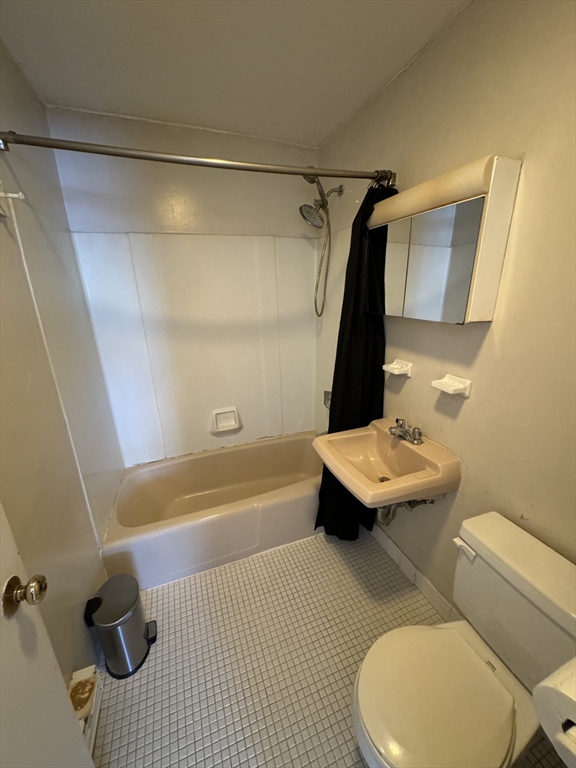 Studio bed, 1 bath apartment for rent at 135 Winthrop St Unit 4A, Framingham — photo 11 of 12