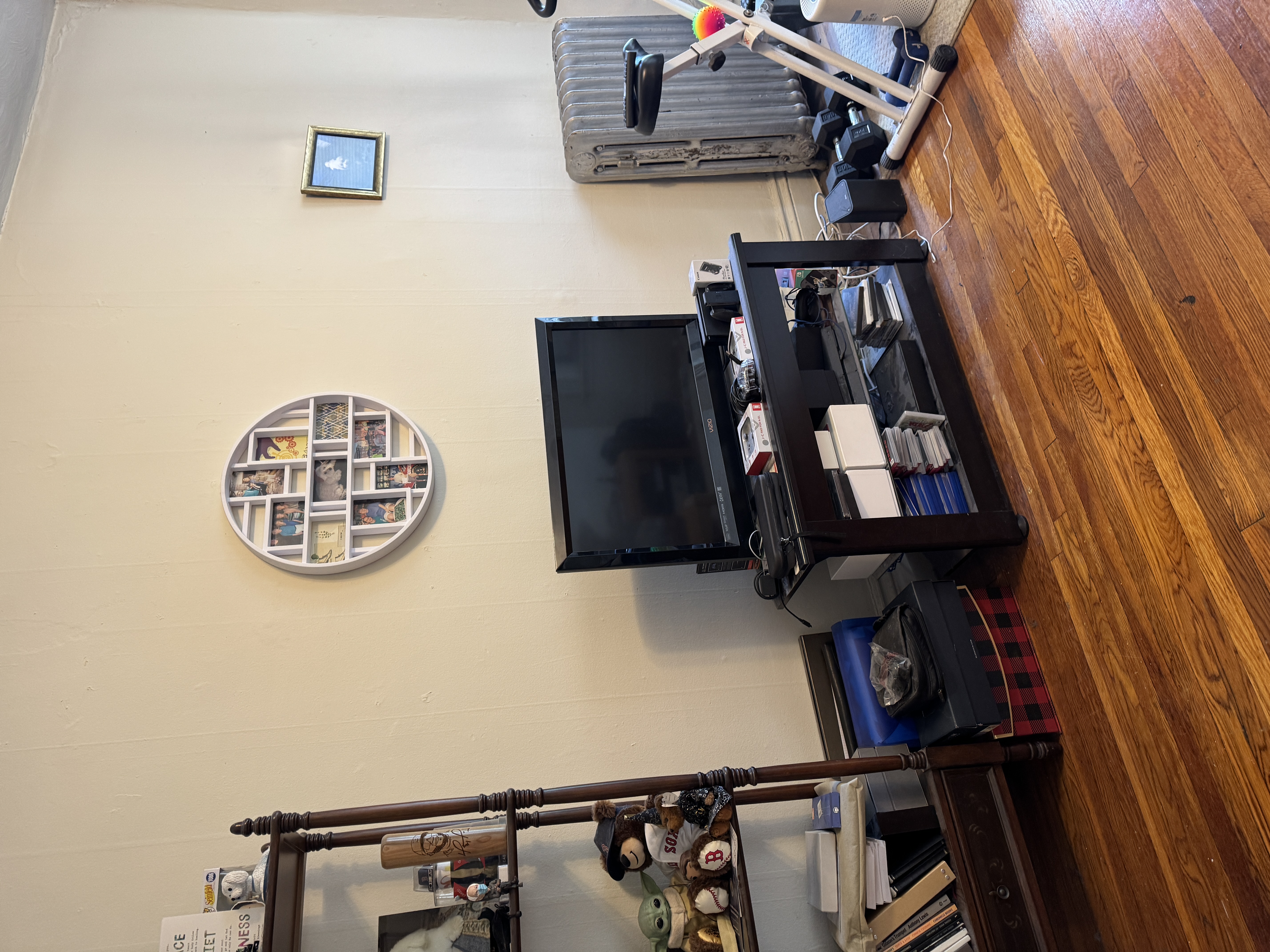 1 bed, 1 bath apartment for rent at 1350 Commonwealth Ave Unit 11, Allston — photo 4 of 17