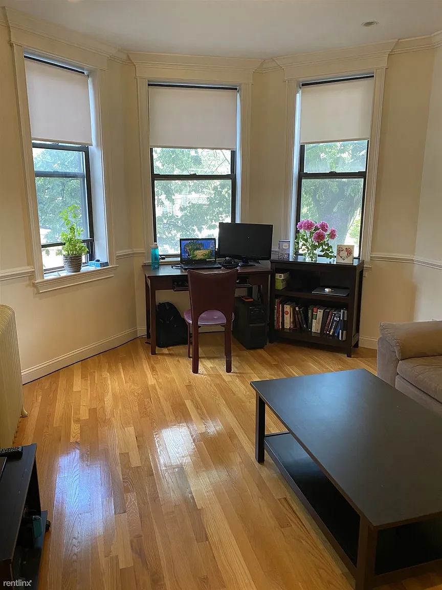 1 bed, 1 bath apartment for rent at 1350 Commonwealth Ave Unit 12, Allston — photo 3 of 12