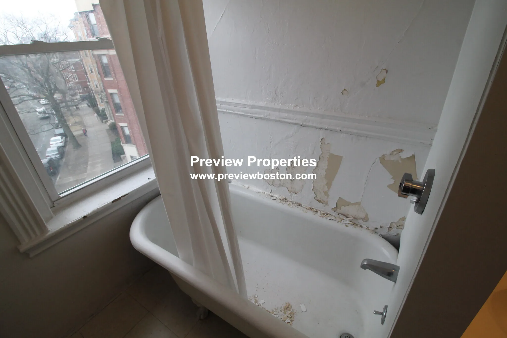 Studio bed, 1 bath apartment for rent at 1350 Commonwealth Ave Unit 16P, Allston — photo 4 of 12