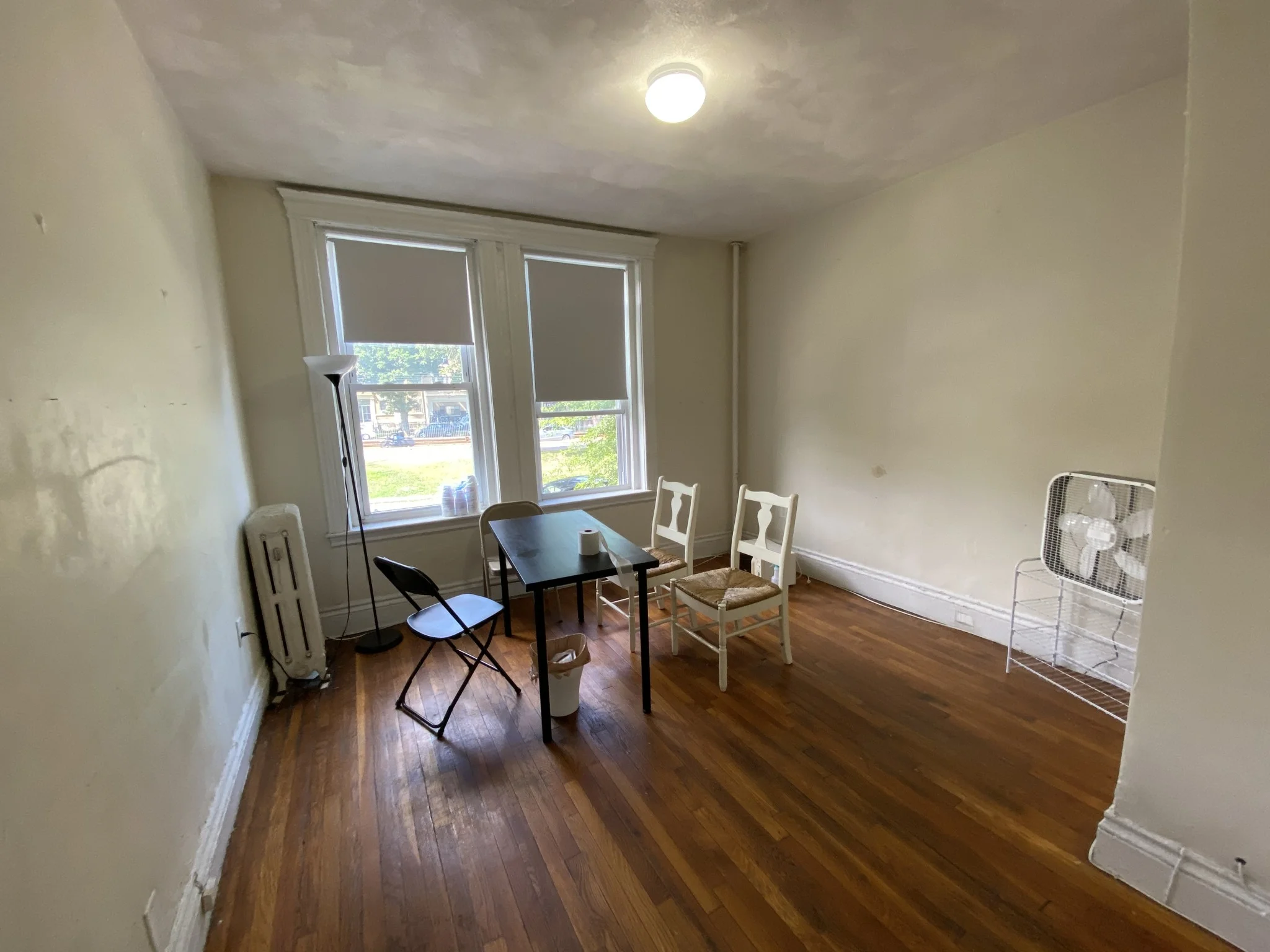3 bed, 1 bath apartment for rent at 1350 Commonwealth Ave Unit 6, Allston — photo 1 of 6