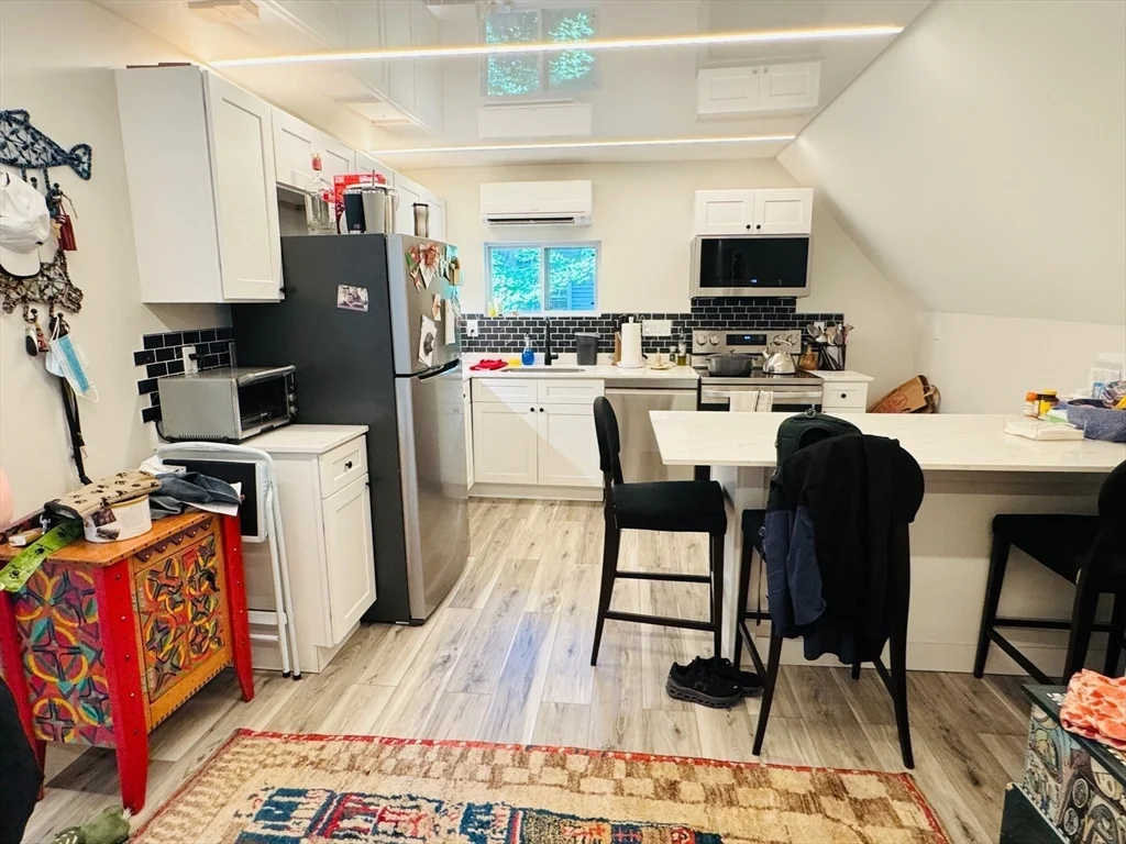 2 bed, 1 bath apartment for rent at 136 Academy Hill Rd Unit 3, Brighton — photo 2 of 10