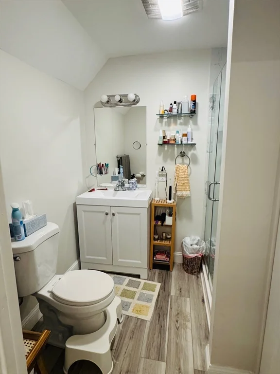 2 bed, 1 bath apartment for rent at 136 Academy Hill Rd Unit 3, Brighton — photo 6 of 10