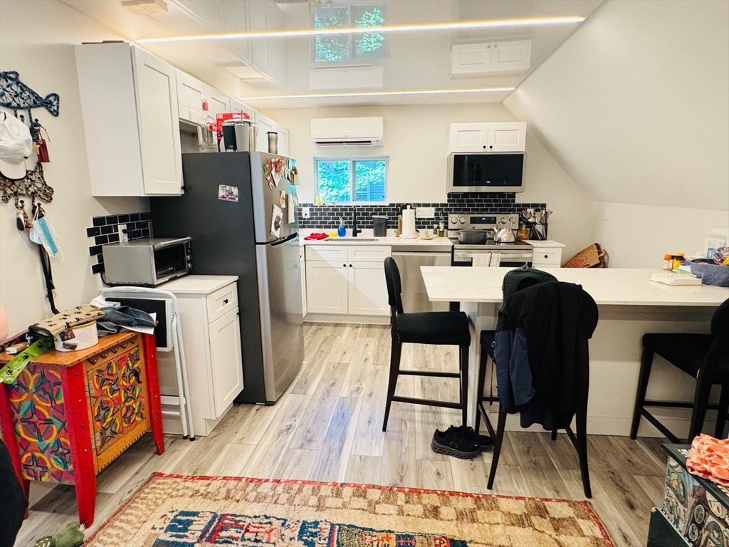 1 bed, 1 bath apartment for rent at 136 Academy Hill Rd Unit U3, Brighton — photo 4 of 10