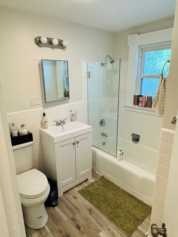 2 bed, 1 bath apartment for rent at 136 Academy Hill Rd Unit Unit 2, Brighton — photo 6 of 10