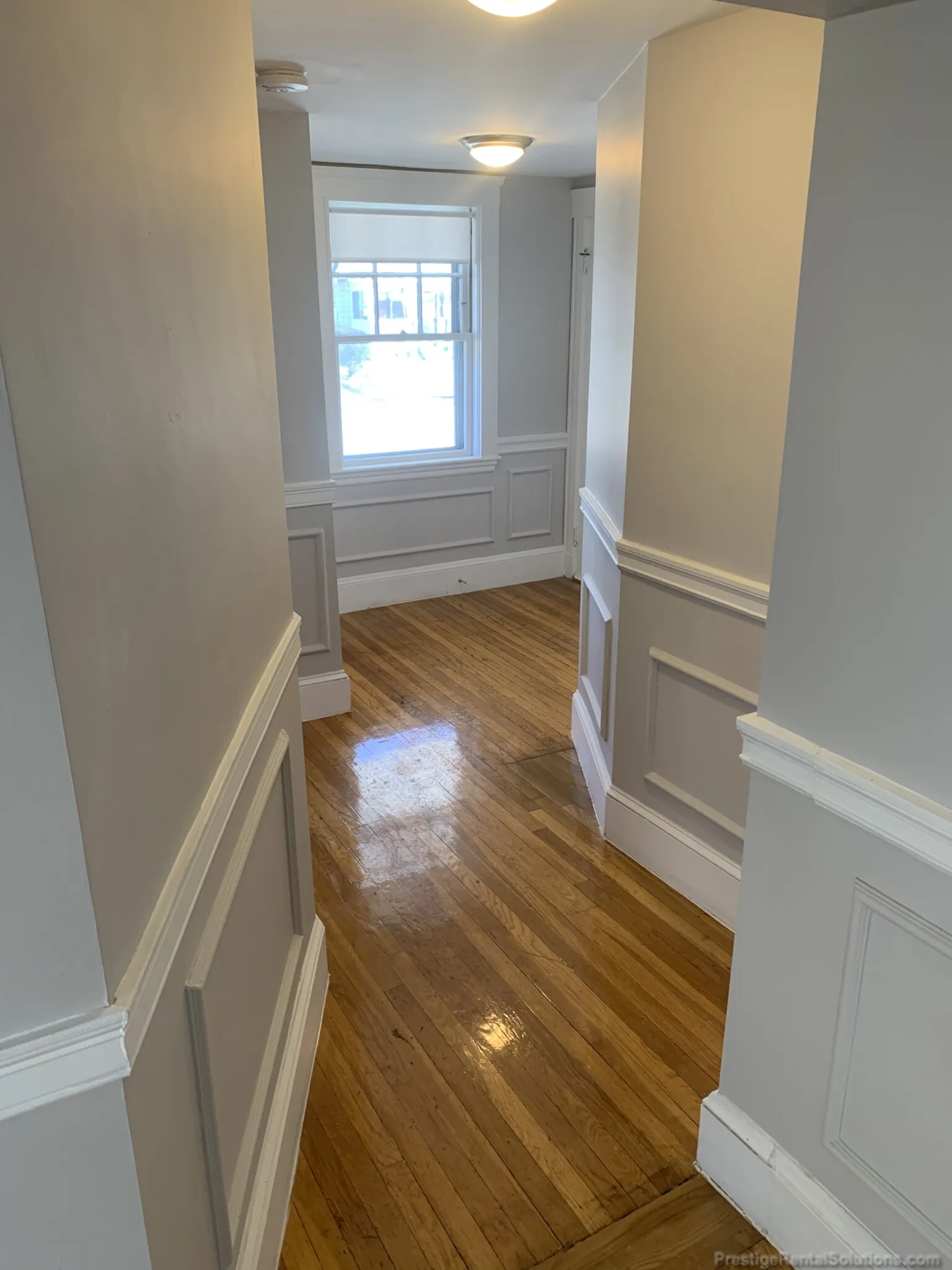 3 bed, 1 bath apartment for rent at 136 Arlington St Unit 1, Oak Square — photo 8 of 19
