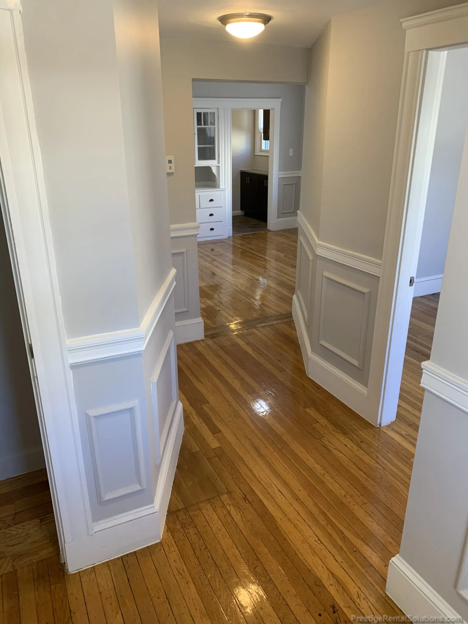 3 bed, 1 bath apartment for rent at 136 Arlington St Unit 1, Oak Square — photo 15 of 19