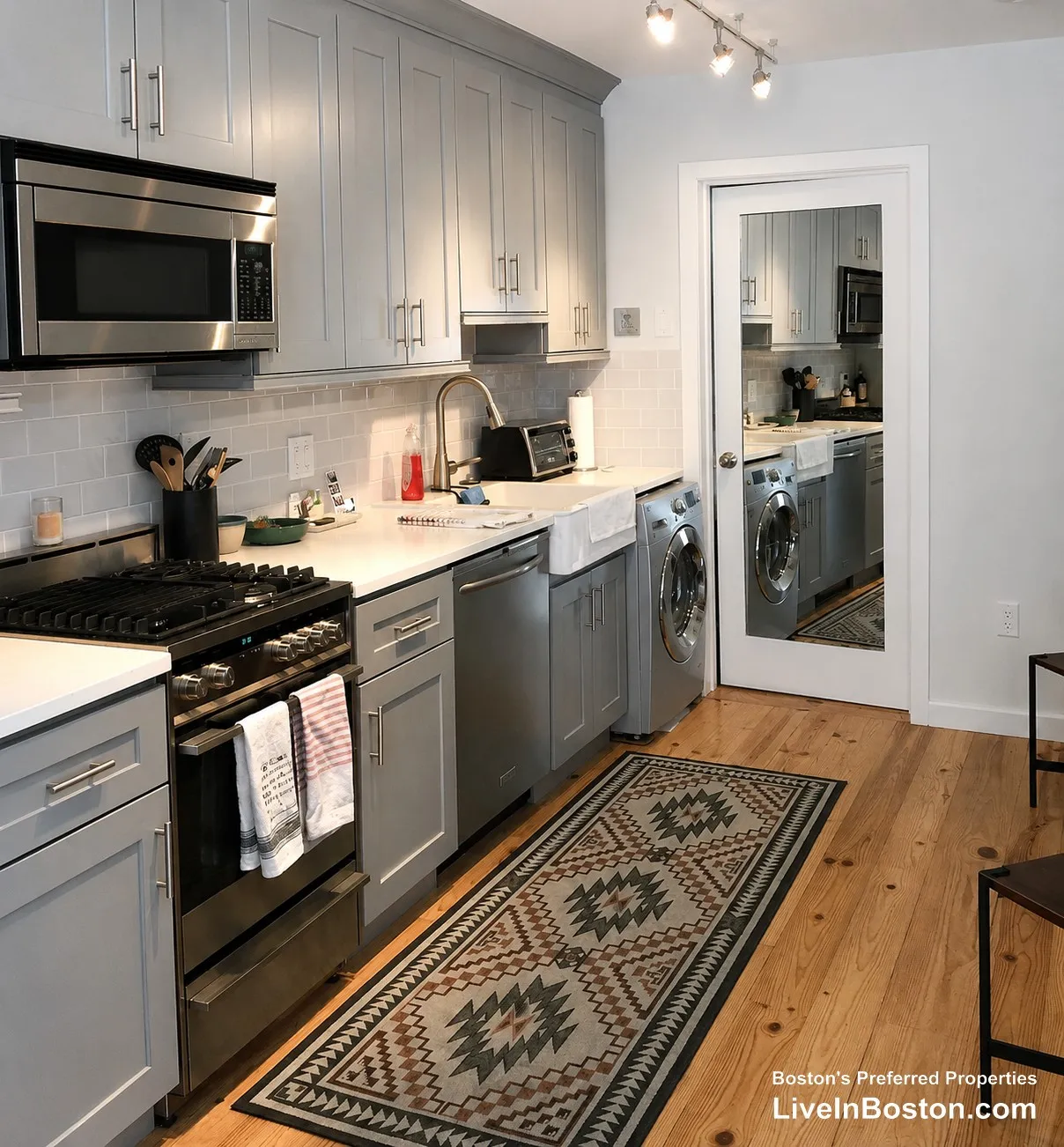 1 bed, 1 bath apartment for rent at 136 Arlington St Unit 2, Bay Village