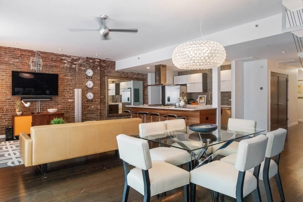 3 bed, 3 bath apartment for rent at 136 Arlington St Unit 3, Back Bay — photo 3 of 30