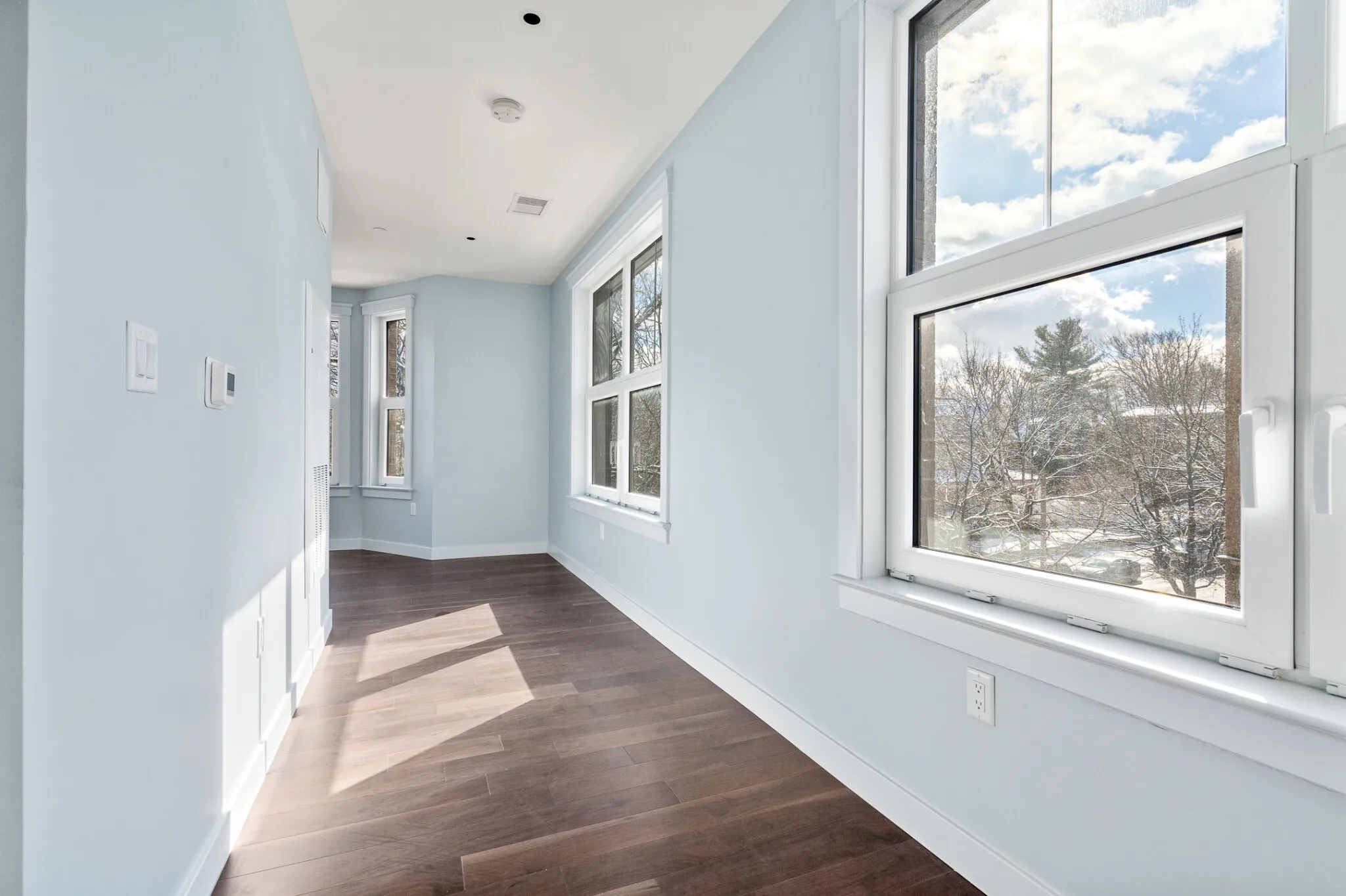 Studio bed, 1 bath apartment for rent at 136 Babcock St Unit 302, North Brookline — photo 4 of 18