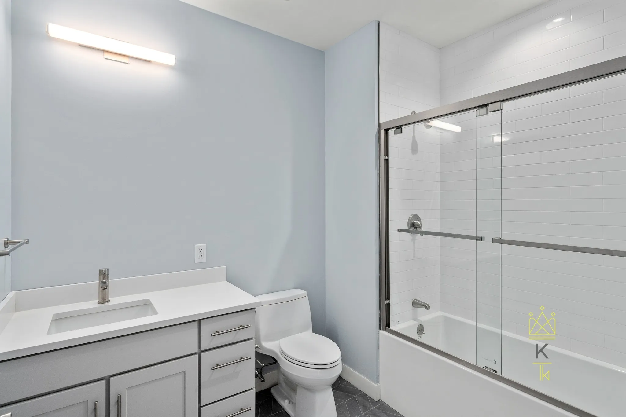 Studio bed, 1 bath apartment for rent at 136 Babcock St Unit 402, North Brookline — photo 4 of 11