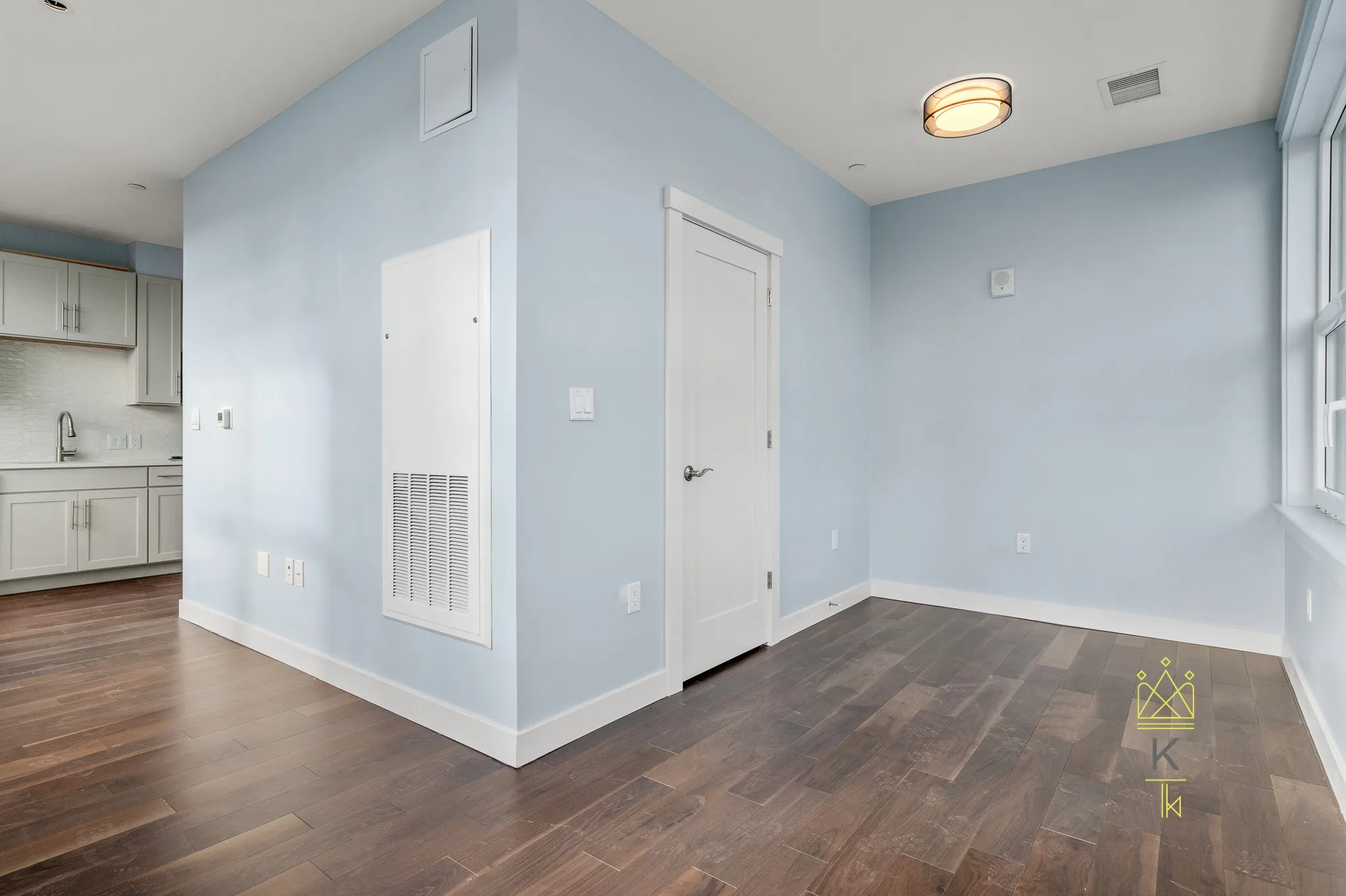 Studio bed, 1 bath apartment for rent at 136 Babcock St Unit 402, North Brookline — photo 5 of 11