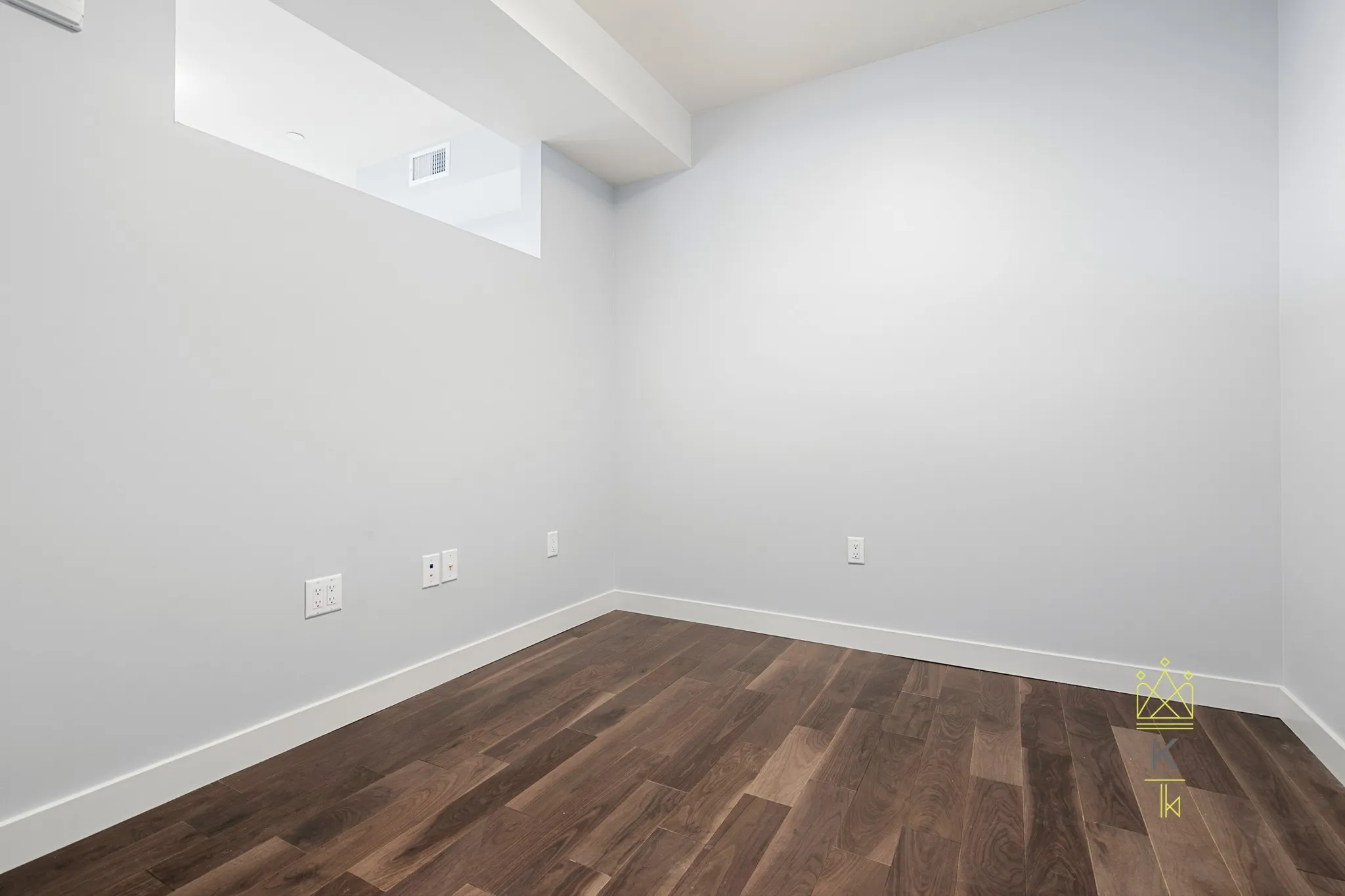 Studio bed, 1 bath apartment for rent at 136 Babcock St Unit 405, North Brookline — photo 5 of 13